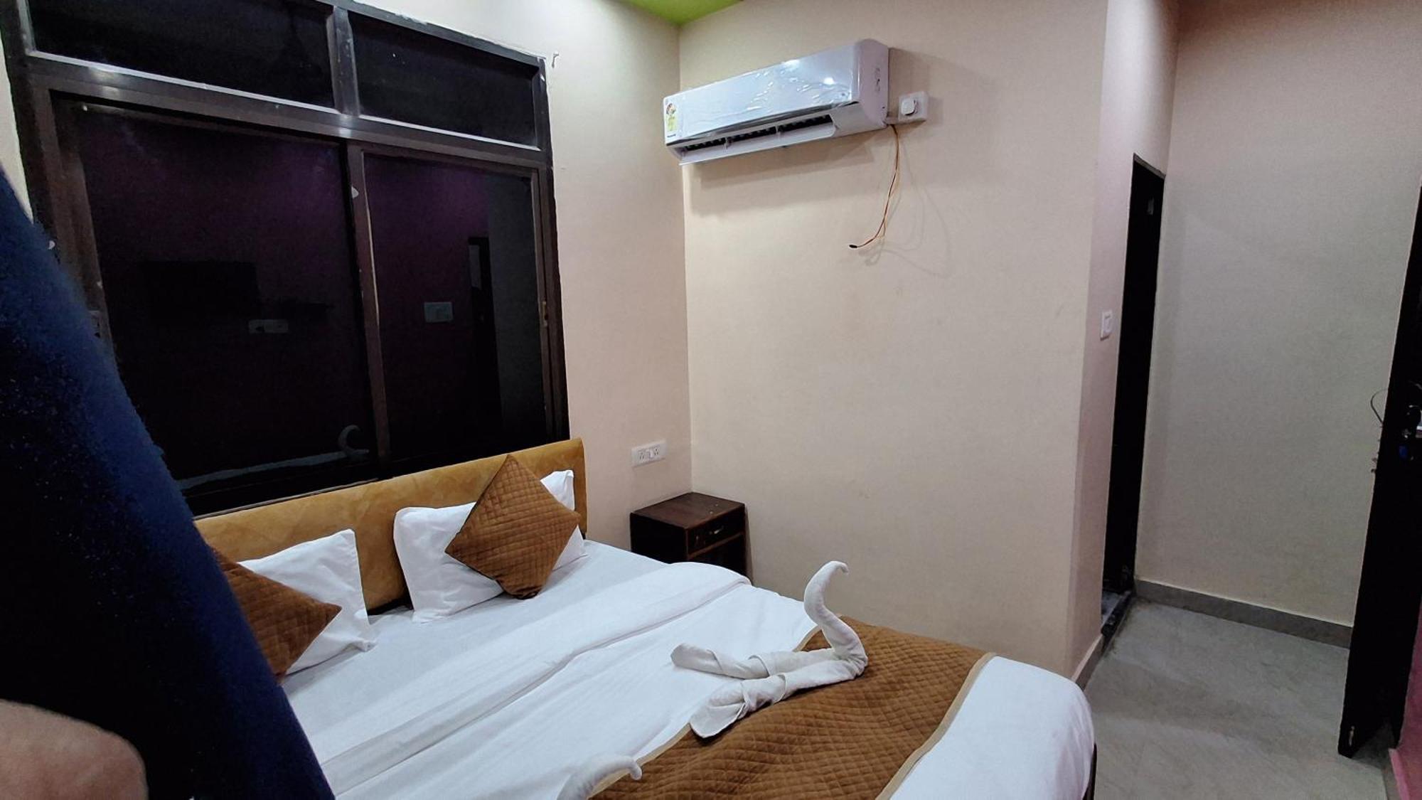Shree Balaji Paying Guest House Waranasi Zewnętrze zdjęcie